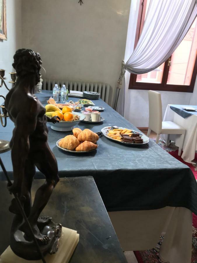 Le Stanze Degli Angeli, Room & Breakfast โบโลญญา ภายนอก รูปภาพ